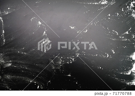 powder(flour) on black powder(flour) on black 71770788