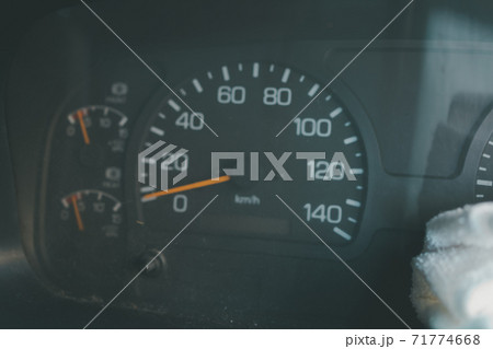 メーターパネル 71774668