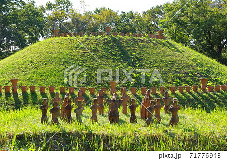 龍角寺古墳群第101号墳(千葉県印旛郡栄町) 龍角寺古墳群第101号墳(千葉県印旛郡栄町) 71776943