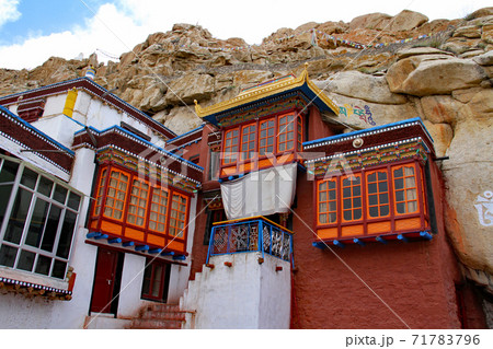 タクトク・ゴンパ タクトク・ゴンパ 71783796