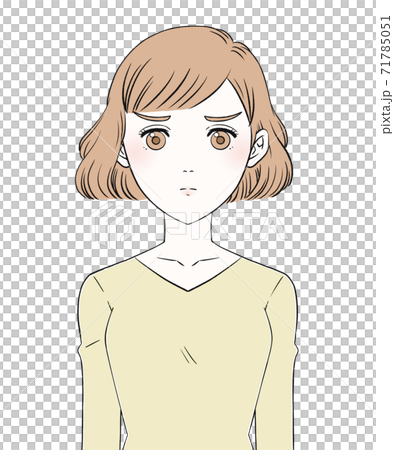 美容と女性　ムッとした表情 71785051