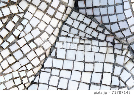 Texture from a mosaic of white pieces Texture from a mosaic of white pieces 71787145