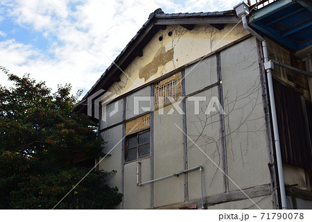 日本の古くてとても美しい建物 71790078