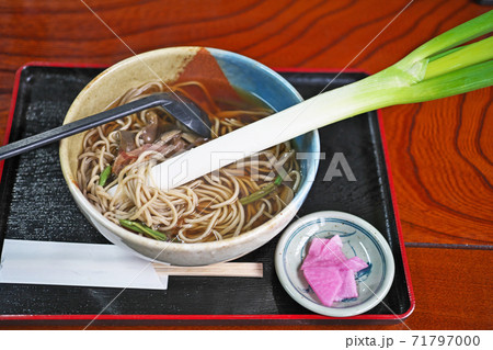 美味しい大内宿名物のネギソバ 美味しい大内宿名物のネギソバ 71797000