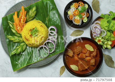Beef Curry Served Biryani Rice Indonesian combination Malaysian Food Beef Curry Served Biryani Rice Indonesian combination Malaysian Food 71797508