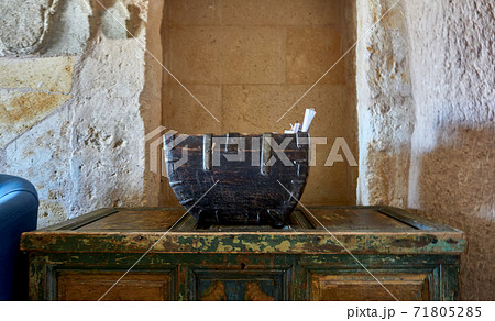 Old original vintage wooden buffet 71805285