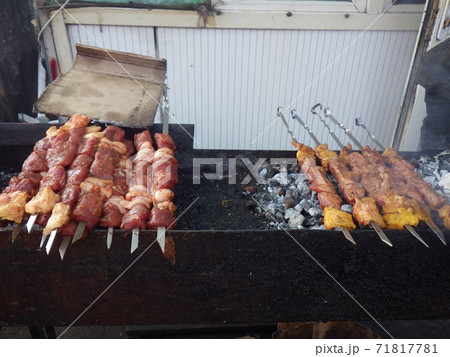 中央アジアの串焼き 71817781