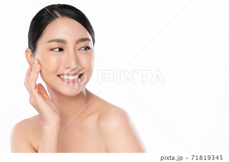 Beautiful young asian woman with clean fresh skin on white background, Face care, Facial treatment, 71819345