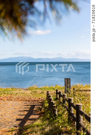 びわ湖で移住田舎暮らしフリーランスの湖畔ワーケーション びわ湖で移住田舎暮らしフリーランスの湖畔ワーケーション 71820616