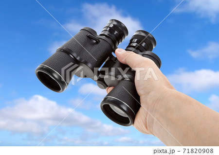 Binoculars Binoculars 71820908