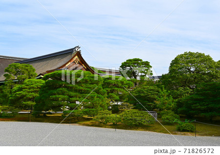 京都御所　御台所跡と御学問所 71826572