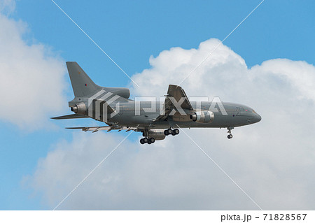 イギリス空軍トライスター空中給油機側面 71828567