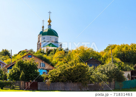 Holy Trinity Church in the village Karacharovo near Murom, Russia Holy Trinity Church in the village Karacharovo near Murom, Russia 71831463