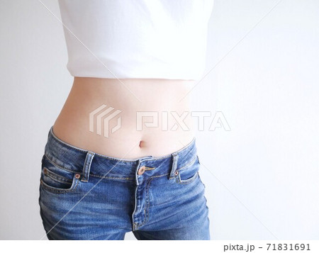 女性のウエスト 女性のウエスト 71831691