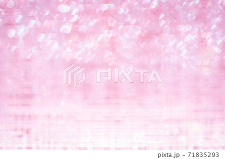 Blurred image Pink lights background defocused for festivals and celebrations. Blurred image Pink lights background defocused for festivals and celebrations. 71835293