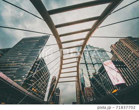 Chong Nonsi skywalk arch bridge at sky train station BTS in Sathorn business district in Bangkok Chong Nonsi skywalk arch bridge at sky train station BTS in Sathorn business district in Bangkok 71837702