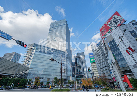 都市風景 東京駅八重洲口前の高層ビル群 東京都千代田区の写真素材