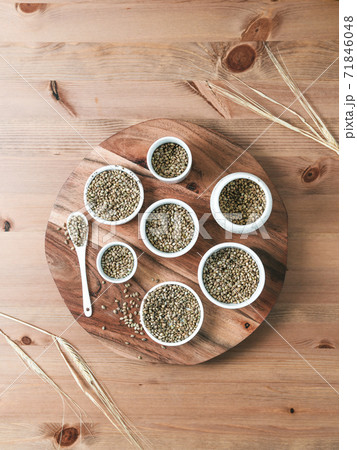 Hemp seeds flat lay copy space Hemp seeds flat lay copy space 71846048