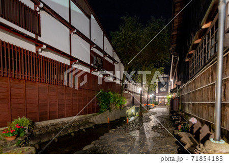 郡上八幡　やなか水のこみち　夜景 71854183
