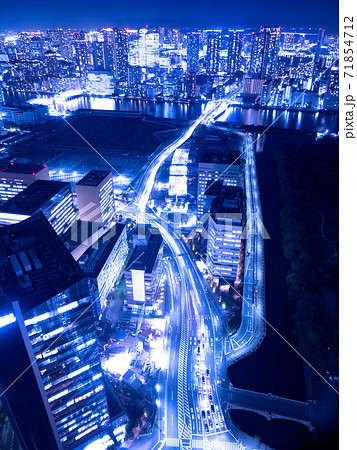 東京都　旧築地市場跡と環状2号線 71854712