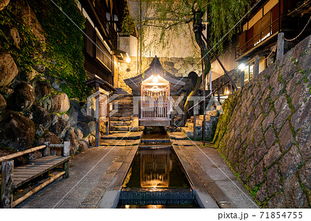 郡上八幡　宗祇水　夜景 71854755