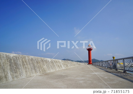 海岸 灯台 屋外 71855175