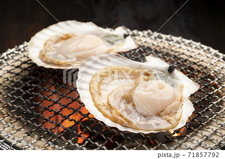ホタテ焼き 殻付き ホタテ焼き 殻付き 71857792