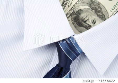 Shirt and Dollar 71858672