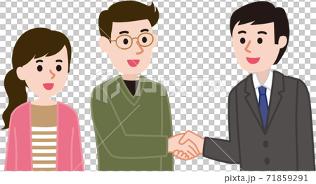 営業マンと握手する夫婦 71859291
