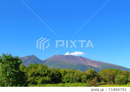 麗しき浅間山　その2011　　：　　山河が織りなす色紙　その2011 71860791