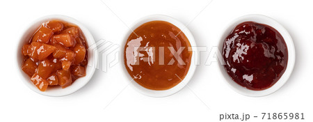 set of glass bowl with jam 71865981