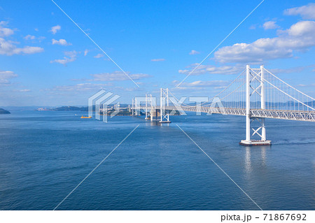 南備讃瀬戸大橋 坂出市より 南備讃瀬戸大橋 坂出市より 71867692