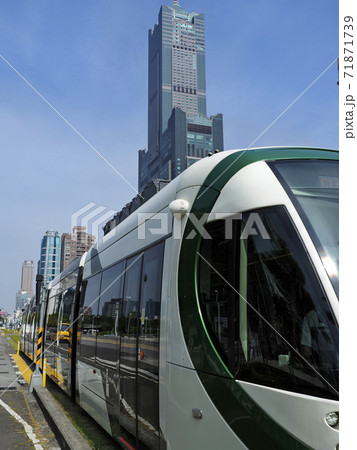 台湾 高雄85ビルと高雄LRT / 85 Sky Tower and Kaohsiung LRT 台湾 高雄85ビルと高雄LRT / 85 Sky Tower and Kaohsiung LRT 71871739