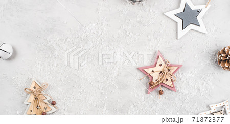 Festive Christmas background Christmas decorations. 71872377