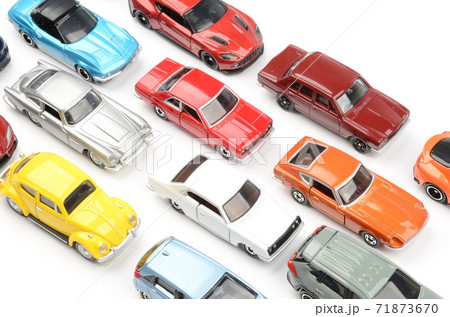 自動車イメージ 71873670