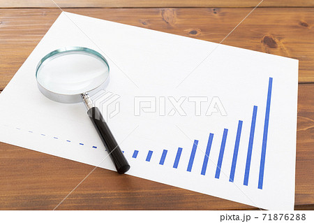 右肩上がりのグラフ 右肩上がりのグラフ 71876288