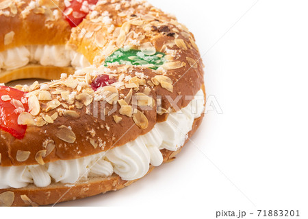 Epiphany cake "Roscon de Reyes" isolated on white background 71883201