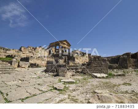 チュニジア・ドゥッガ遺跡 キャピトル / The capitol, Dougga, Tunisia チュニジア・ドゥッガ遺跡 キャピトル / The capitol, Dougga, Tunisia 71883435