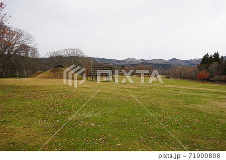 初冬の御所野遺跡 71900808