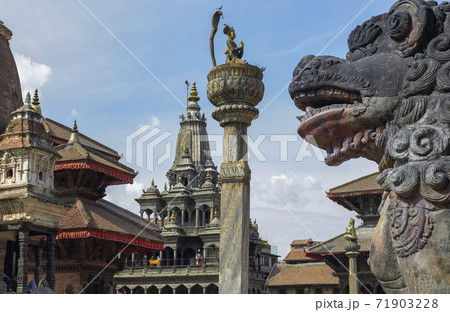 Temples and statues in Durbar Square - Kathmandu - Nepal Temples and statues in Durbar Square - Kathmandu - Nepal 71903228