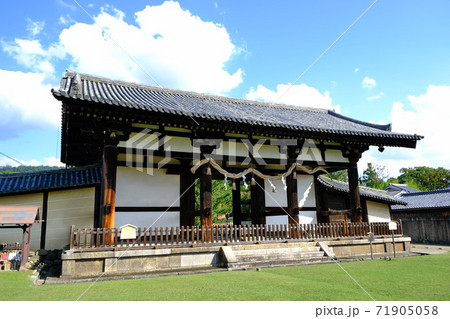 東大寺伽藍建築の遺構 転害門 東大寺伽藍建築の遺構 転害門 71905058