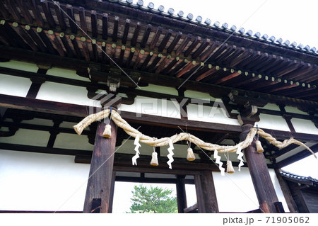 東大寺伽藍建築の遺構　転害門 71905062
