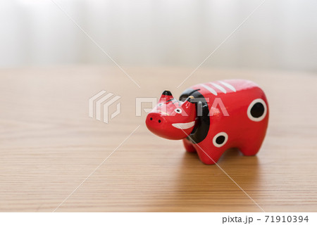 赤べこの置物 赤べこの置物 71910394