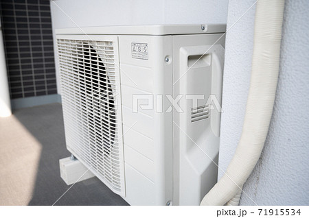 エアコン室外機 エアコン室外機 71915534