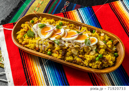 カレーピラフ Curry pilaf rice Asian style カレーピラフ Curry pilaf rice Asian style 71920733