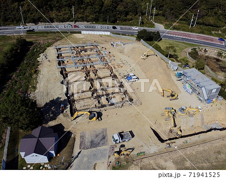 工事現場 建築 空撮 工事現場 建築 空撮 71941525