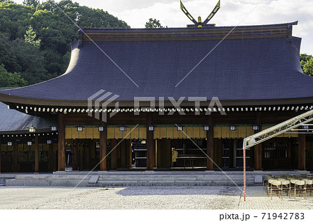 橿原神宮　内拝殿　奈良県橿原市 71942783