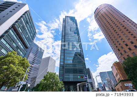 《大阪府》梅田のオフィス街・都市風景 《大阪府》梅田のオフィス街・都市風景 71943933