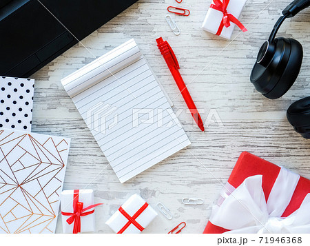 Table with things for work Table with things for work 71946368