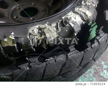 クルマの消耗、劣化 71950224